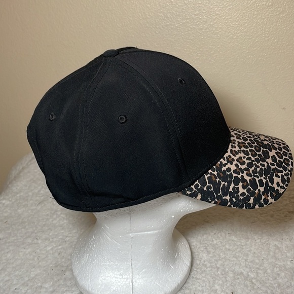 Junk 6 Panel Snap Back Cap - Picture 4 of 7